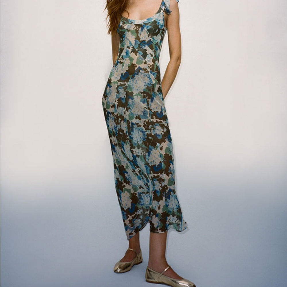 Realisation Par Lila dress